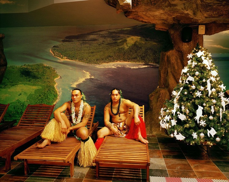 الإجازة المزيفة