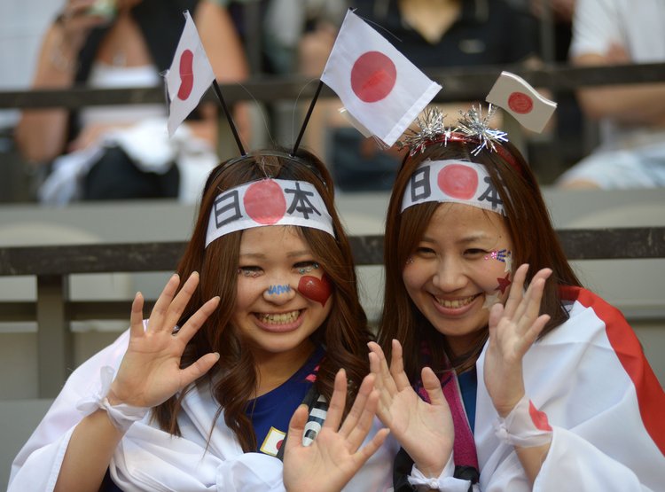 Spari sulla folla a Las Vegas, almeno 50 morti