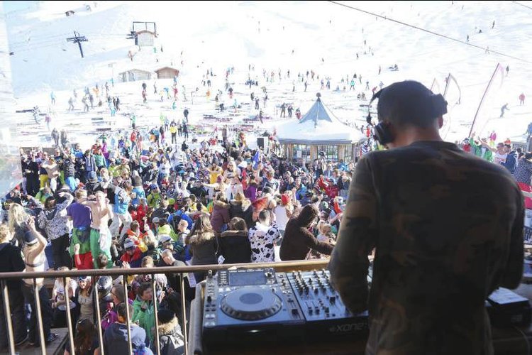 Desde Suiza hasta Japón: los mejores bares de estaciones de esquí