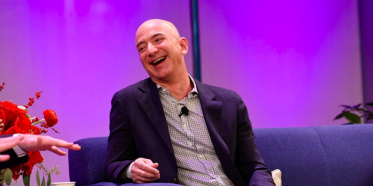 Conheça a história da Uber