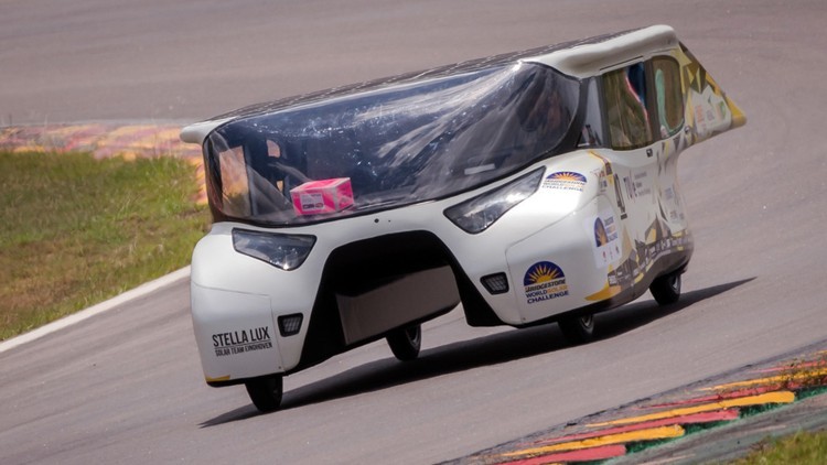 Carreras bajo el sol