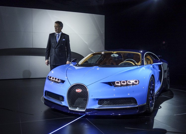 Arriva Chiron, la Bugatti dei record