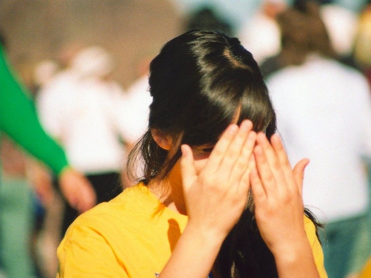 12 comportamenti che vi rendono insopportabili