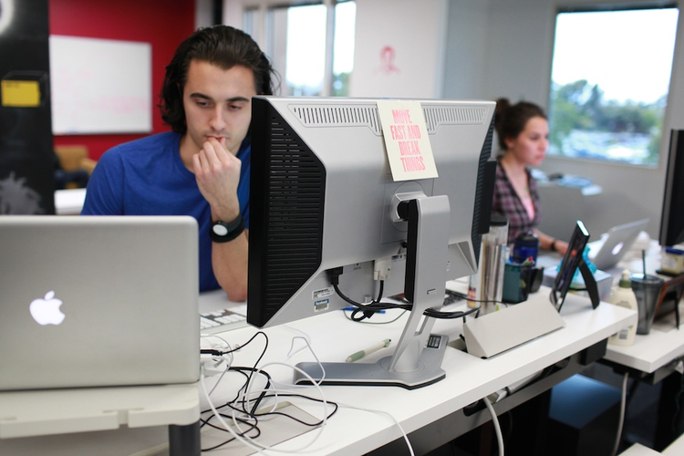 أعلى الرواتب في فيسبوك