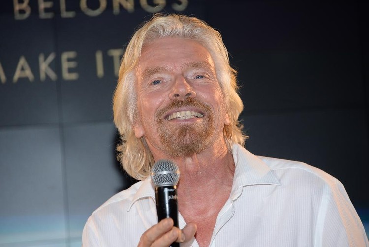 Consejos de Richard Branson sobre la vida, el amor y los negocios en 4 cartas a sí mismo