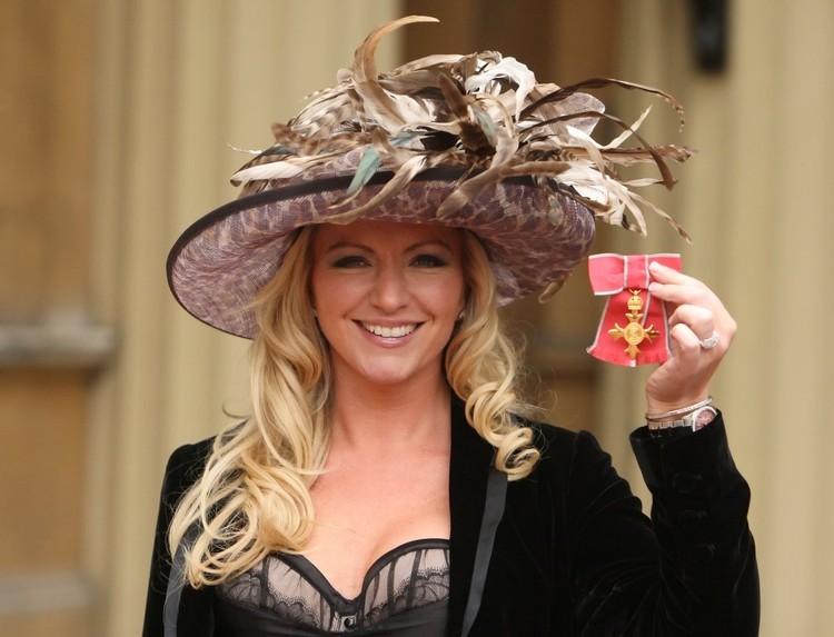 A história de Michelle Mone, a magnata da lingerie