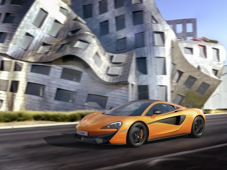 A resposta da McLaren à Ferrari e à Lamborghini: o impressionante 570S