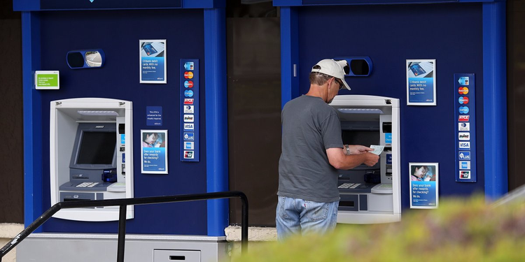 11 cattive abitudini da perdere se vuoi diventare più ricco nel 2016