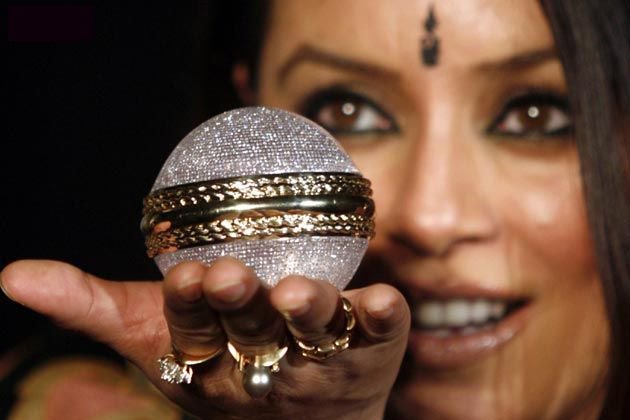 Gli 11 oggetti più cari e inutili del mondo