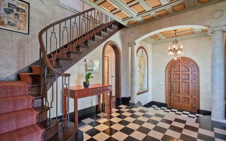 La casa perfecta para el dueño de un Tesla