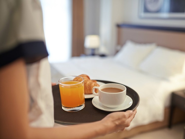 Qué hacer y qué no hacer en un hotel de cinco estrellas