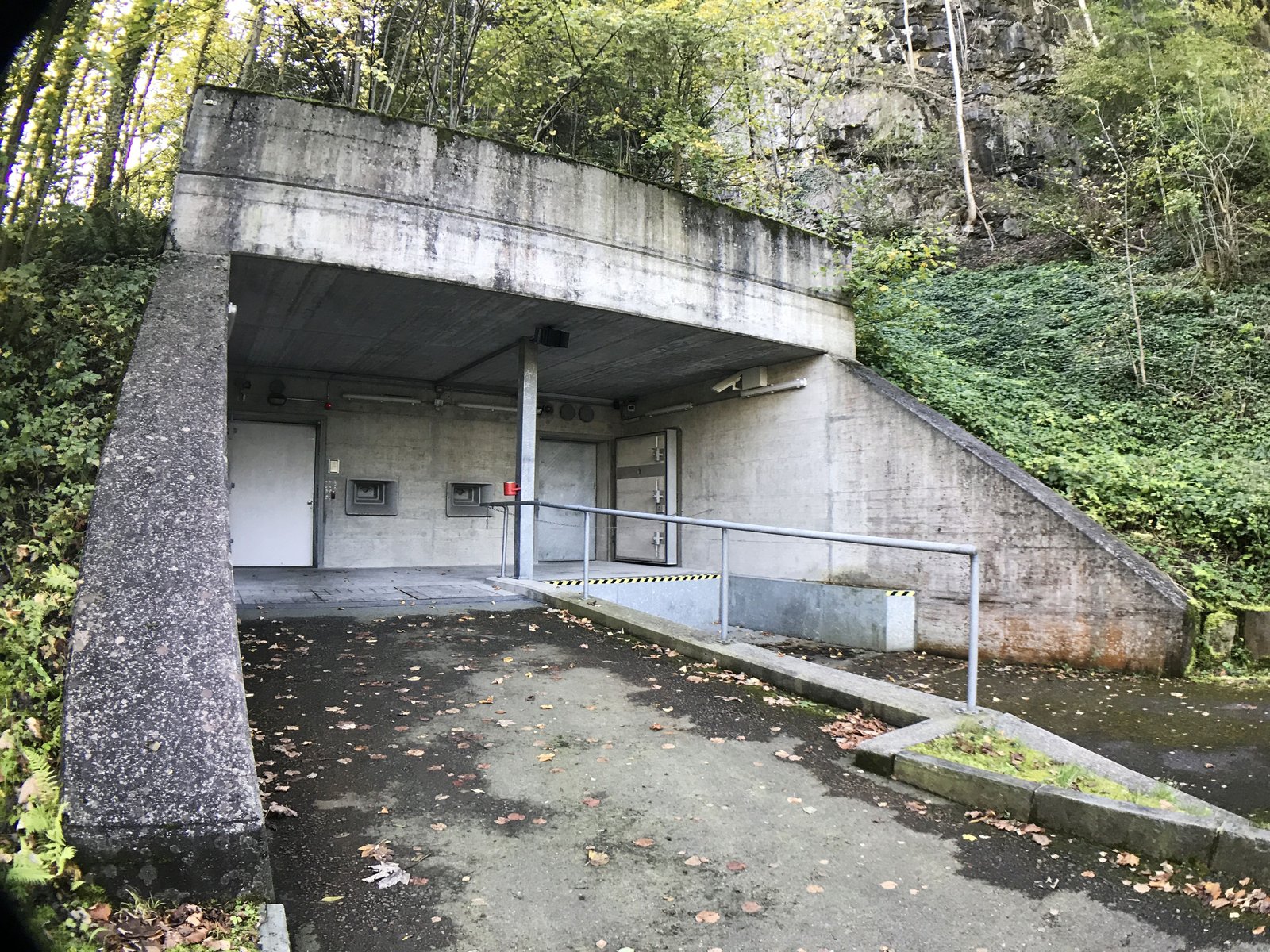 Un búnker de criptomonedas: dentro del repositorio secreto de bitcoins en Suiza
