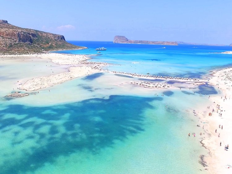 Os 19 destinos de praia mais baratos da Europa