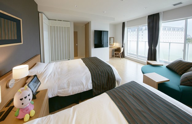 Um hotel operado por robôs