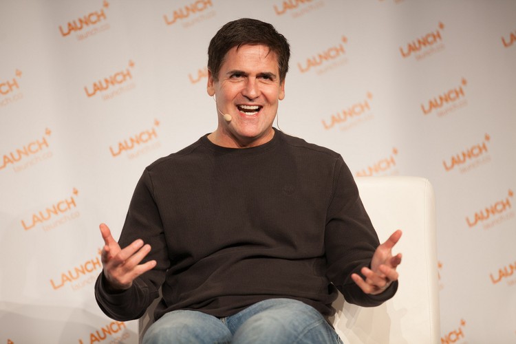 كيف كسب أصحاب الملايين في طفولتهم