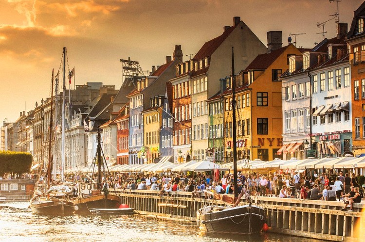 2017: Os 10 melhores e os 10 piores países para negócios