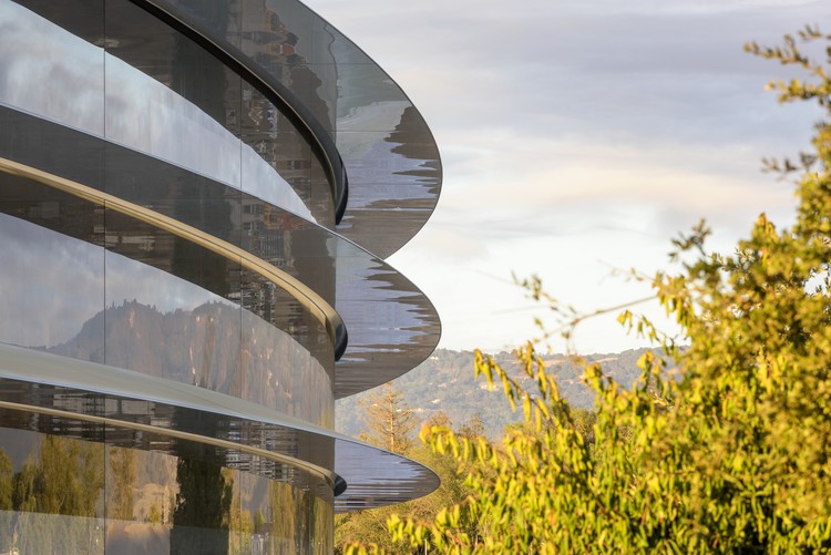 ¿Cuál es el problema del nuevo campus de Apple de 5.000 millones $?