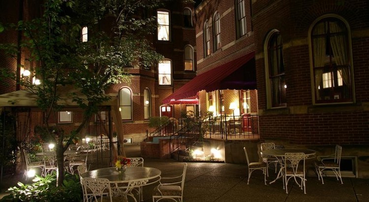 Iglesias de 5 estrellas