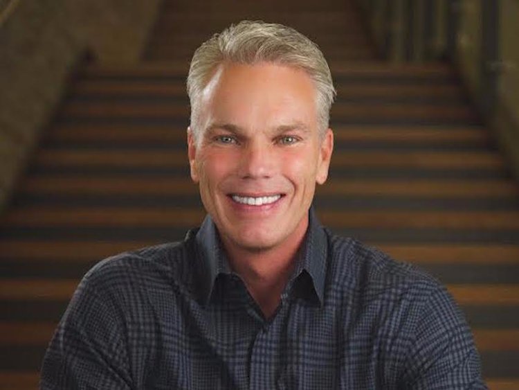 من بوتين إلى ماسك: بم يفطر 15 أكثر الناس نفوذاً في العالم