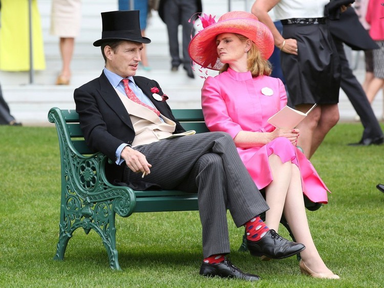 ¿Que diferencia a los ricos de los pobres?