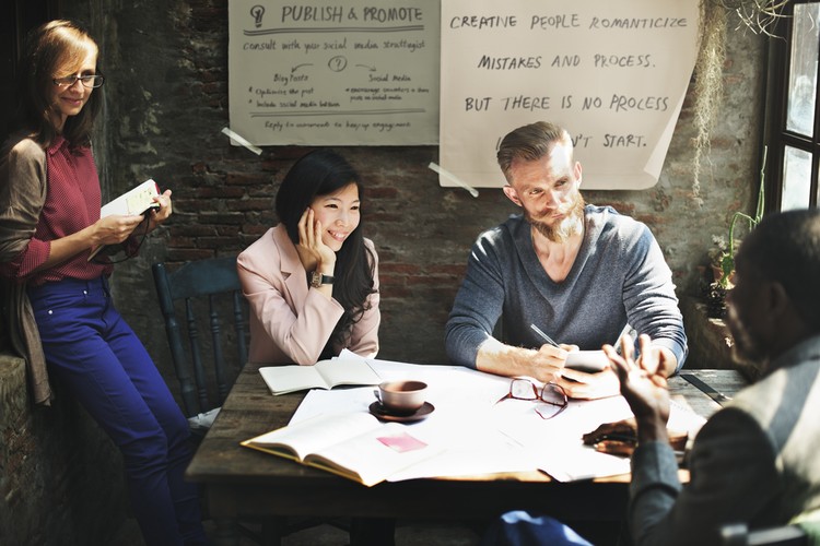 11 Aptidões sociais para ser a pessoa mais simpática da sala