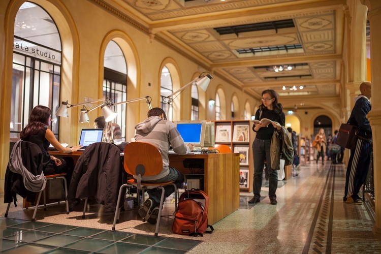 5 طرق لجعل العمل عبر شبكة الإنترنت أكثر أمنا