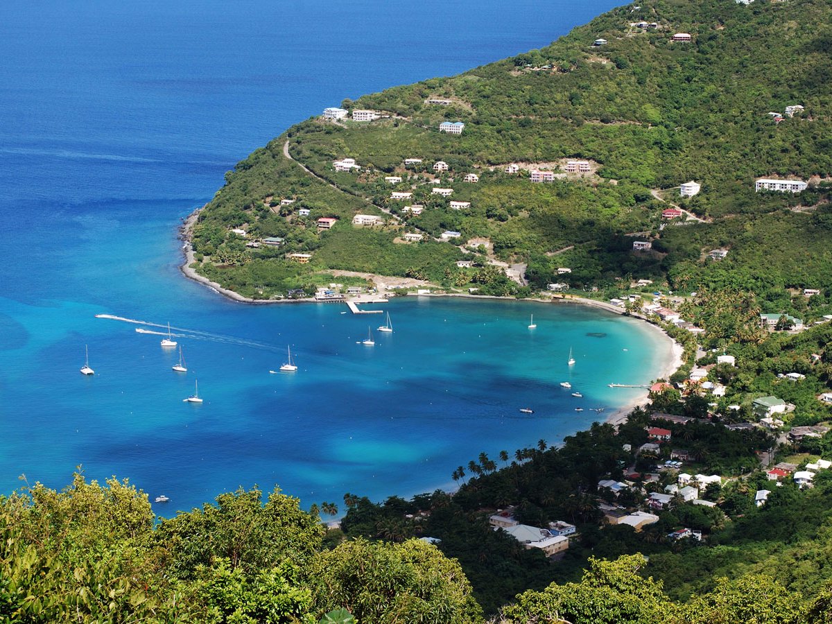 British virgin islands. Тортола Виргинские острова. Тортола британские Виргинские. Остров Тортола британские острова. Тортола Виргинские острова британский пляж острова.