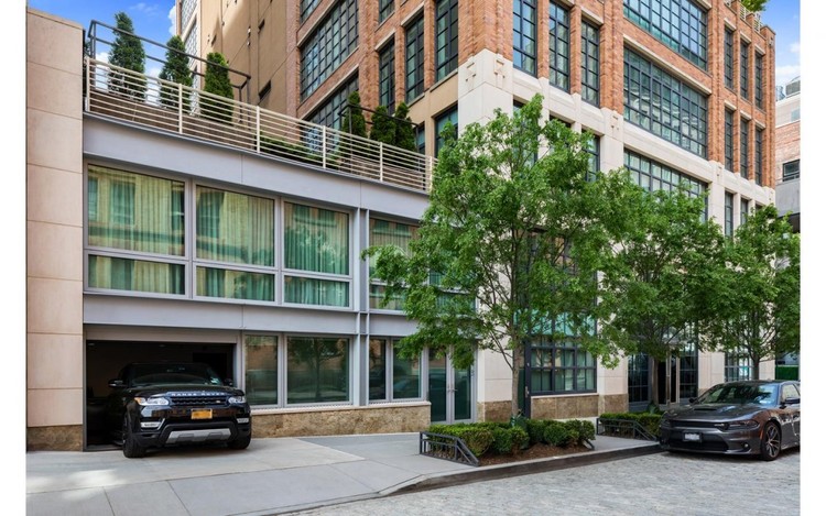 Conheça a casa que ninguém quer comprar