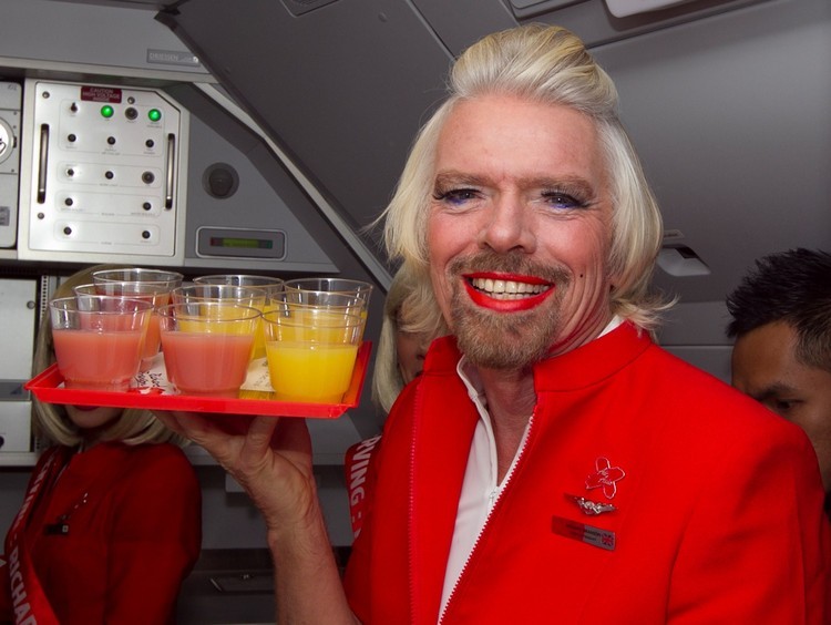 I 23 consigli di Richard Branson per raggiungere il successo