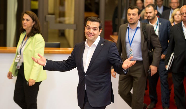 ¿Es necesaria la cancelación de la deuda griega para mantener al FMI a bordo?