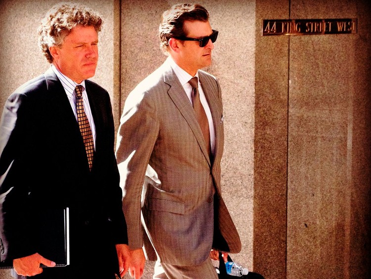 4 grandes errores que cometen los hombres con su ropa de trabajo