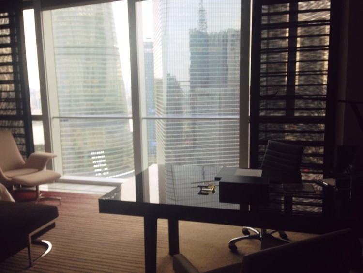 ليلة في أحد أفضل الفنادق في العالم