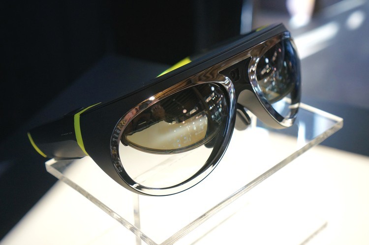 نظارات الملاحة BMW أكثر فائدة من Google Glass