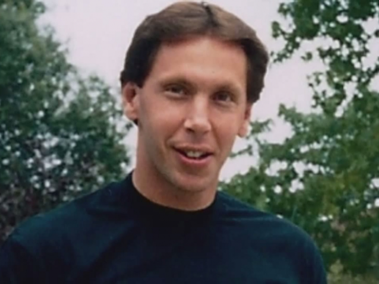 De Jobs a Musk: ¿qué hacían estas 25 personas de éxito cuando tenían 25 años?