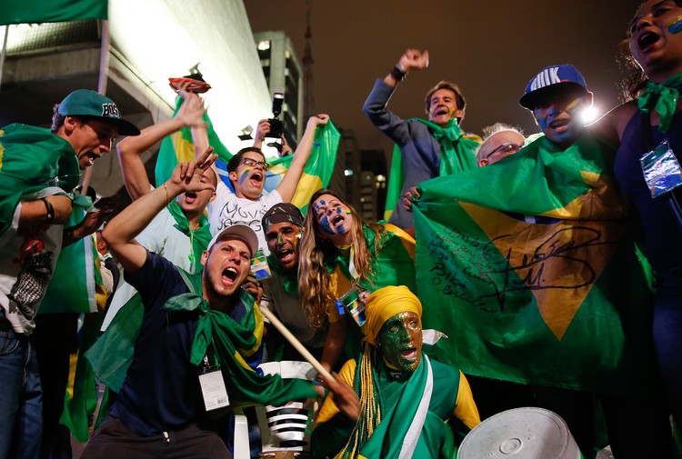 La Guardia di Finanza sequestra un tratto della A3, dirigenti Anas e altre 21 persone indagate