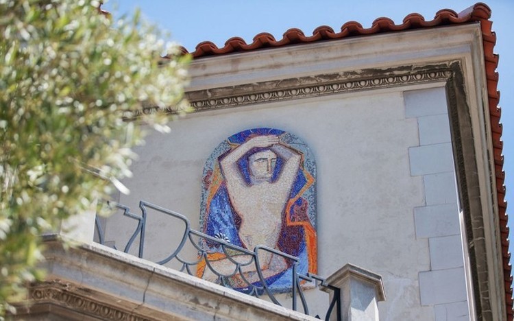 Villa da sogno con stazione di ricarica elettrica