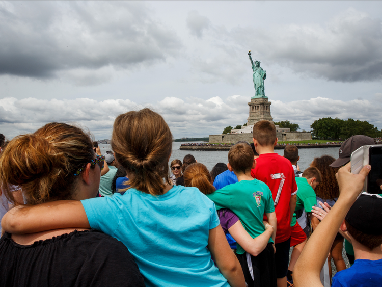 عشر طرائق كيف تجعل سفرك أرخص ثمناً