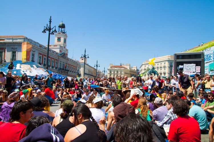  Cómo los indignados acabaron con el duopolio político español