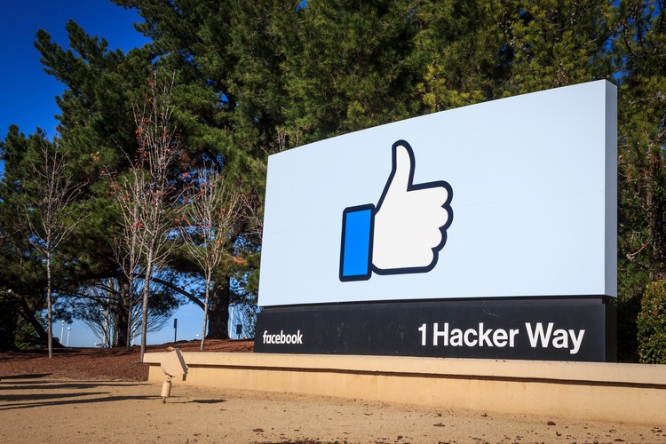 El Parlament aprueba la Ley del Referéndum