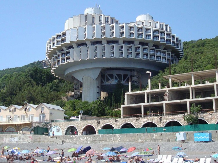 12 construcciones absurdas de la arquitectura soviética