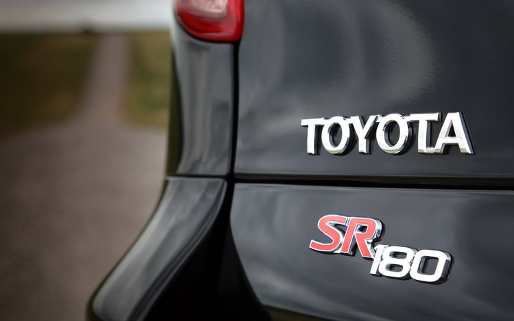 La Ferrari in pole position a Wall Street