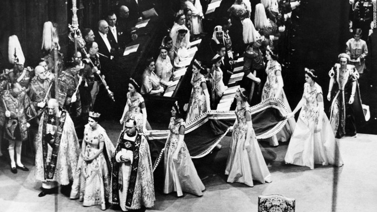 El camino hacia la corona