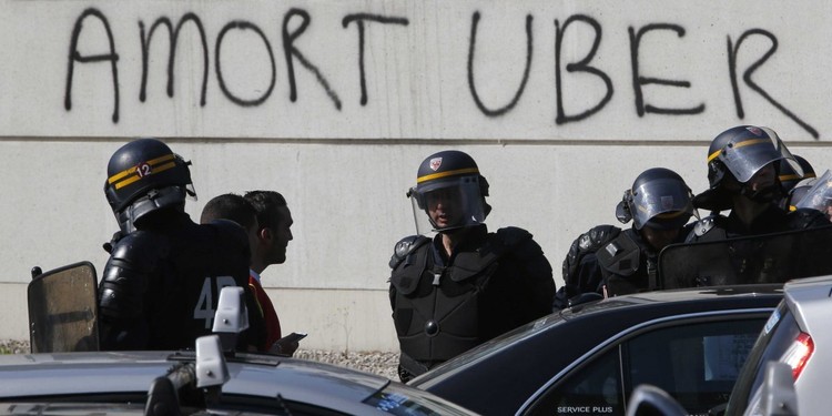 Conheça a história da Uber