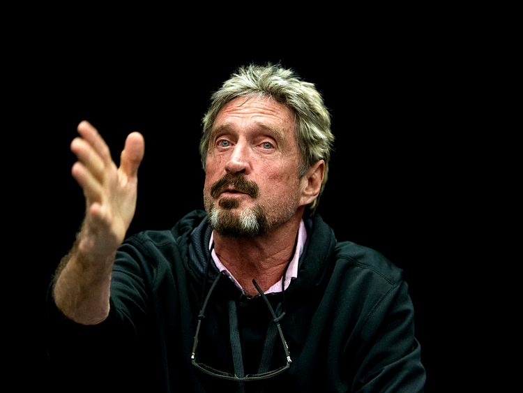 La loca vida del misterioso John McAfee