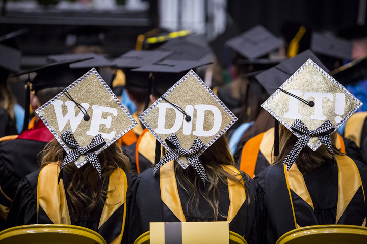قصة ساتيا ناديلا-- الإنسان الذي يغير مايكروسوفت