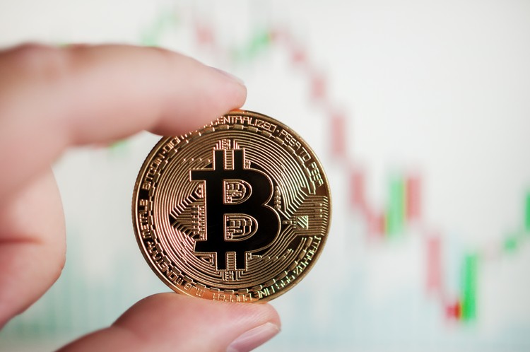 Participación masiva en la consulta contra Maduro