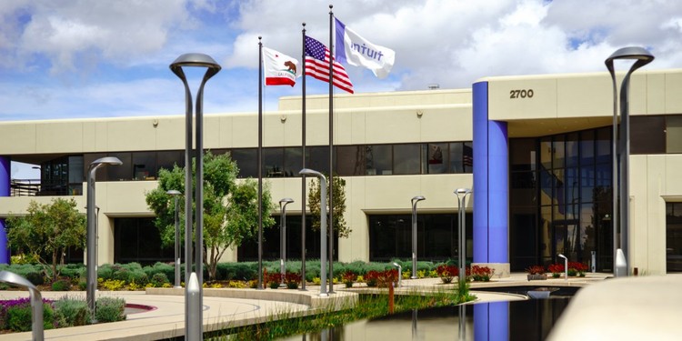 Evan Spiegel, il CEO miliardario più giovane del mondo