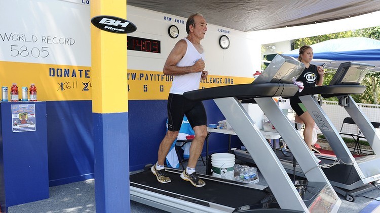 الحقيقة عن أزمة منتصف العمر