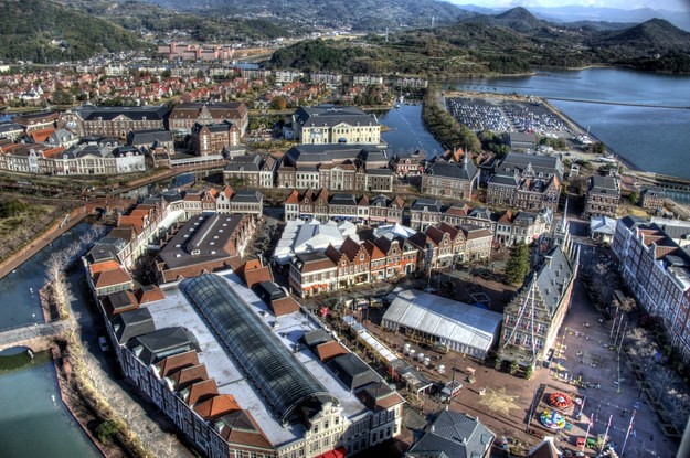 Um hotel operado por robôs