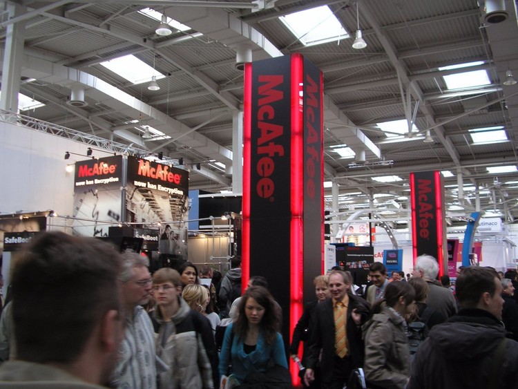 La loca vida del misterioso John McAfee